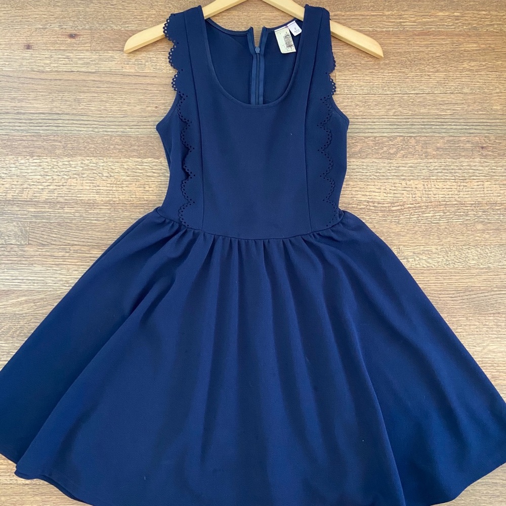 Francesca’s navy blue dress